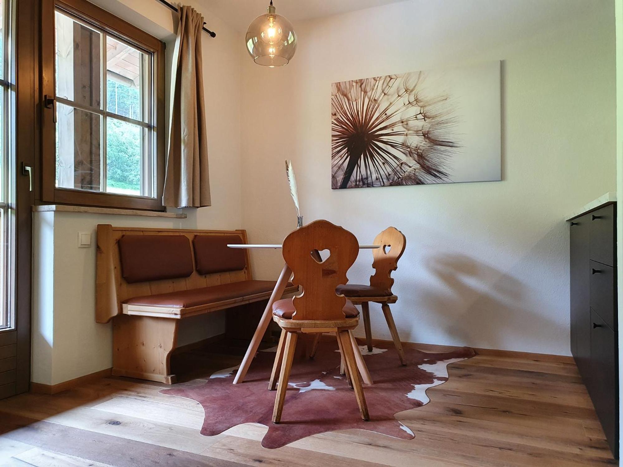 Alpenflair Apartment Mit Balkon - Inkl Parkplatz #1 Innsbruck Bagian luar foto