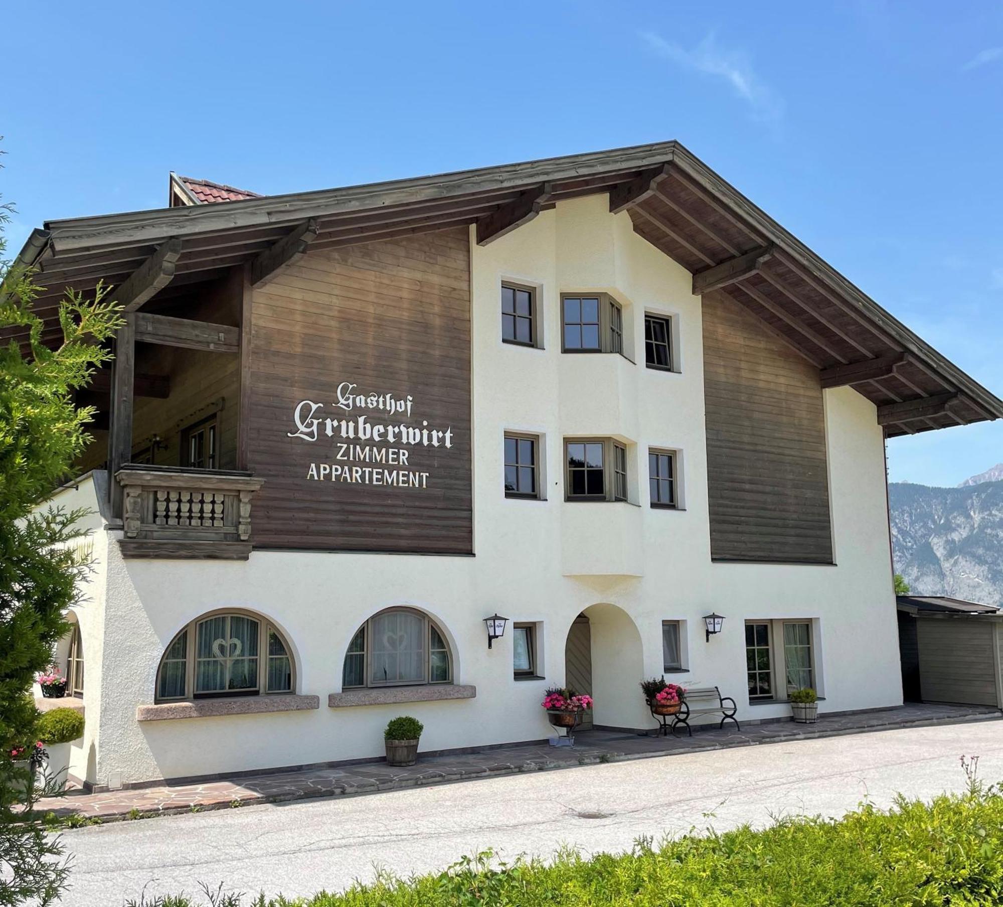 Alpenflair Apartment Mit Balkon - Inkl Parkplatz #1 Innsbruck Bagian luar foto